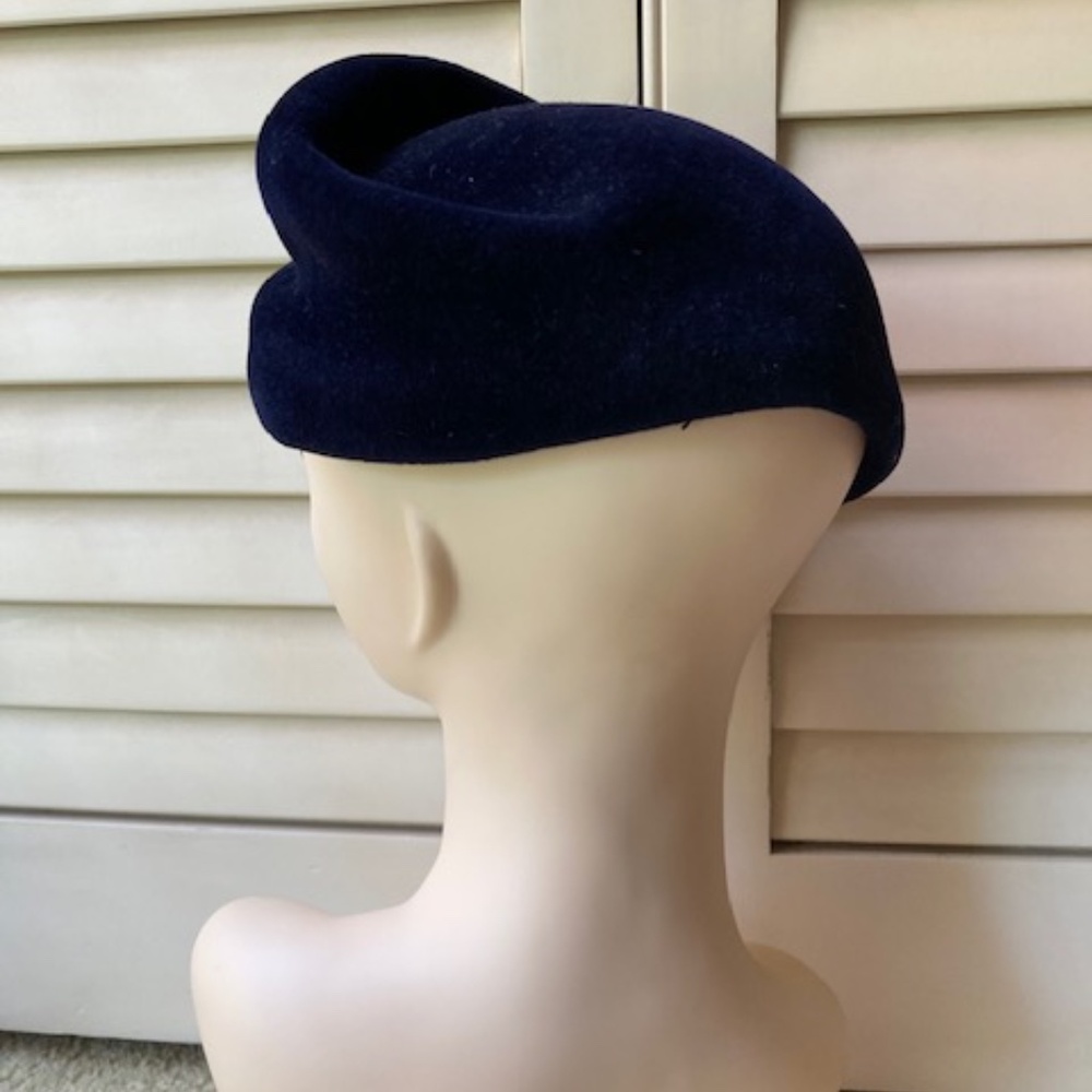 Vintage Navy Blue Carol Hat from Italy - Picture 8 of 15